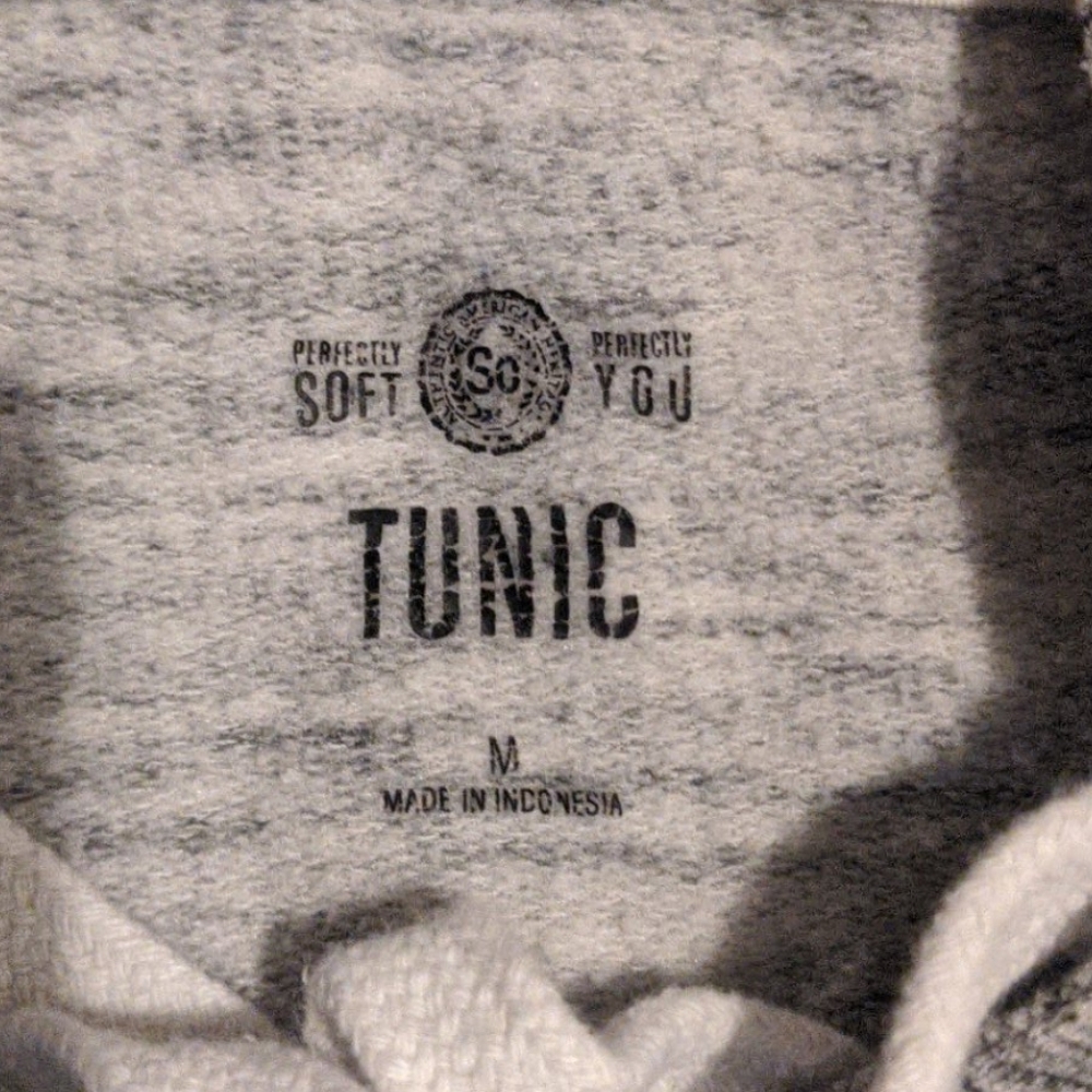 So Tunic - Picture 2 of 2